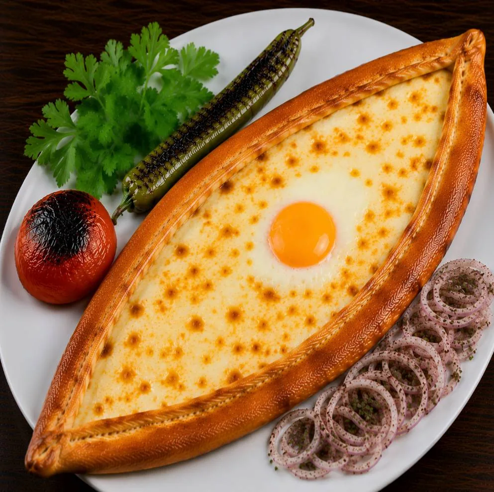 Kaşarlı Pide (Yumurtalı)